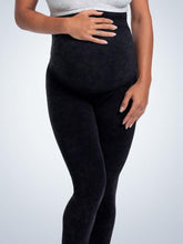 Load image into Gallery viewer, 4700 Maternity Jeggings Black 