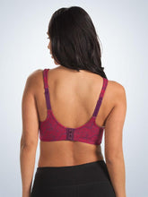 Load image into Gallery viewer, 5042 Molded Padded Seamless Wire Free Full Figure Bra Ruby Pink Floral (Back)